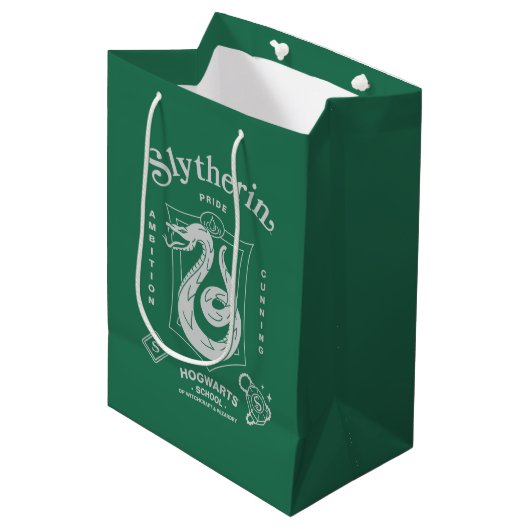 SLYTHERIN™ Trots Ambities Sluwheid Wapen Medium Cadeauzakje (Voorkant Gekanteld)