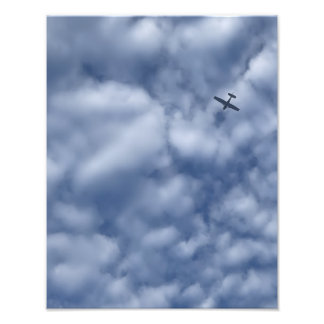 Small Airplane Flying Blue Cloudy Sky Photo Print Foto Afdruk