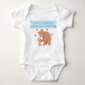Small chapter, infinite meaning baby clothes romper (Voorkant)