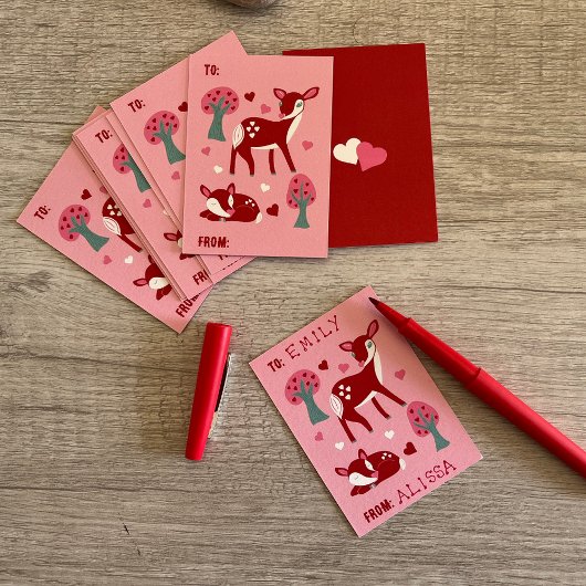 Small Flat Valentijnsdag Card met Cute Deer Informatiekaartje