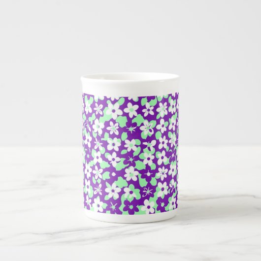 Small Floral Pattern Mint and Purple Porselein Kop (Voorkant)