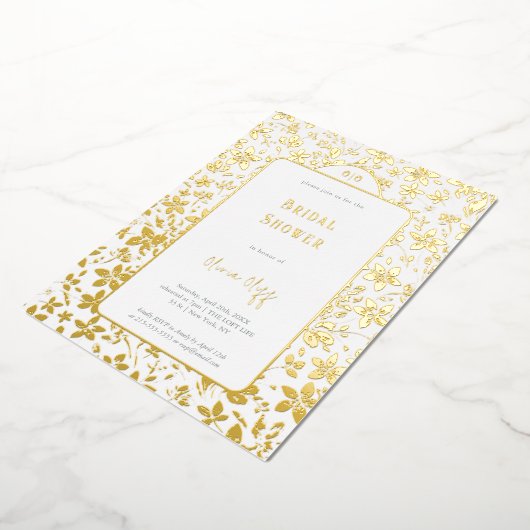 Small Flowers Vrijgezellenfeest Folie Uitnodiging (Gedraaid)