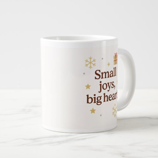 Small Joys, Big Hearts | Cozy Christmas Mug  Grote Koffiekop (Voorkant rechts)
