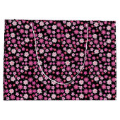 Small Pink Flowers Pattern C10 Black BG Groot Cadeauzakje (Achterkant)