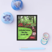 Small Plush Green Landscape Lawn Care Business Flyer (Enkel)