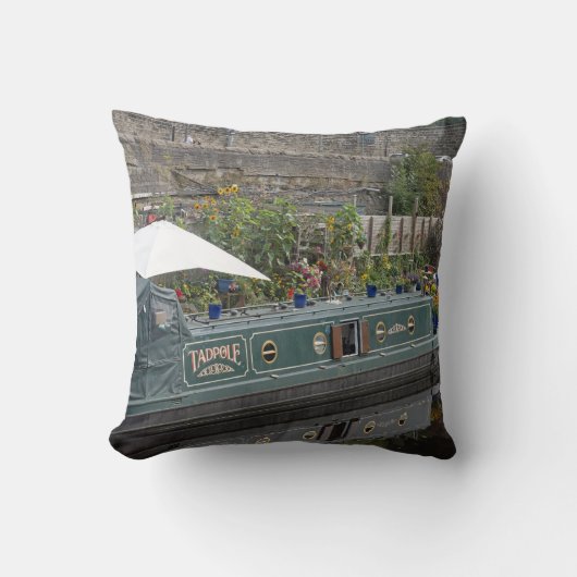 Smalle boot en bloementuin kussen (Voorkant)