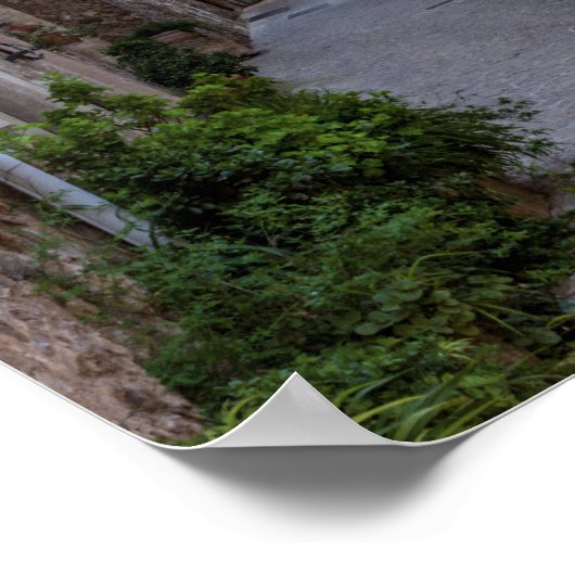 Smalle straat in het dorp Valldemossa - Mallorca Poster (Hoek)