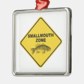Smallmouth Zone Metalen Ornament (Links)