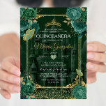 Smaragd Bloemen Groene Quinceañera Vlinder Kaart<br><div class="desc">Smaragd Bloemen Groen Zoet 15e Quinceañera Vlinder Uitnodiging Mis Quince 15 Anos,  16e Verjaardag,  Vlinder Prinses</div>