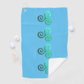 Smaragd triskele oude Keltische symbool Golfhanddoek (Insitu)