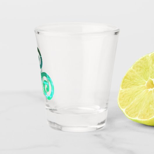 Smaragd triskele oude Keltische symbool Shot Glas (Rechts)