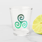 Smaragd triskele oude Keltische symbool Shot Glas (Voorkant)