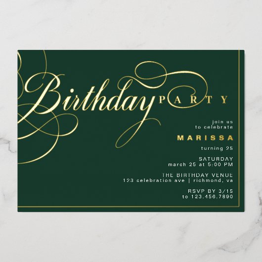 Smaragdgroen en goud | Elegant Script Verjaardag Folie Uitnodiging (Voorkant)