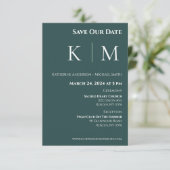 Smaragdgroen en Wit-Monogram-Bruiloft- Save The Date (Staand voorkant)