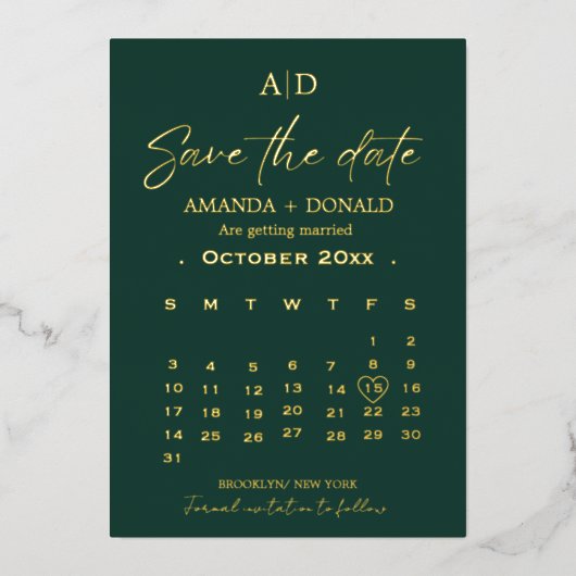 Smaragdgroen & Gouden Kalender Bruiloft Sla de dat Folie Uitnodiging (Voorkant)