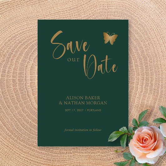 Smaragdgroen & Gouden Script met Glitter Butterfly Save The Date