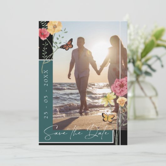 Smaragdgroene Boho-wildbloemfoto Save the Date (Staand voorkant)