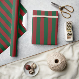 Smaragdgroene en Merlotrode gestreepte Kerstmis Cadeaupapier