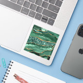 Smaragdgroene gouden glitters sticker aangepaste n (Laptop met iPhone)