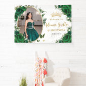 Smaragdgroene Rozen Bloemrijke Quinceañera Foto Spandoek (Insitu)