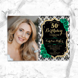 Smaragdgroene Rozen Zwart Goud Foto 50e Verjaardag Kaart<br><div class="desc">Elegante bloemenvrouwelijke 50e verjaardagsuitnodiging met uw foto. Glam zwart wit en smaragdgroen ontwerp met faux glitter goud. Beschikt over zwart-wit damast patroon, saffier rozen, script lettertype en confetti. Perfect voor een stijlvol volwassen feestje. Personaliseer met je eigen gegevens. Kan voor om het even welke leeftijd worden aangepast! Gedrukte Zazzle-uitnodigingen of...</div>