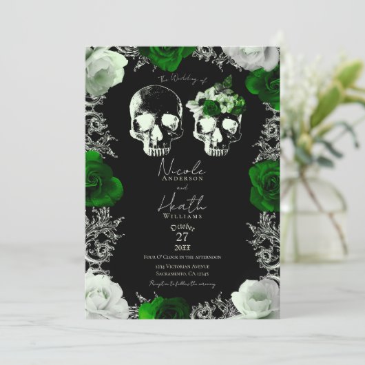 Smaragdgroene schedelrozen gotische bruiloft kaart (Staand voorkant)