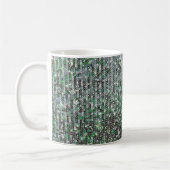 Smaraginesequines met groene mousserende glitterse koffiemok (Links)