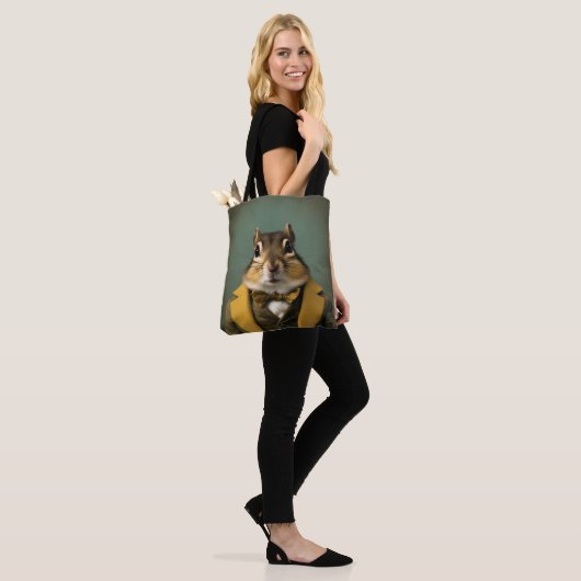 Smart Chipmunk Tote Bag (Op model)