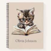 Smart Kitten met bril Gepersonaliseerd Notitieboek (Voorkant)