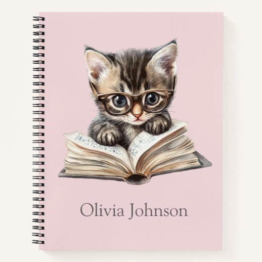 Smart Kitten met bril Gepersonaliseerd Notitieboek (Voorkant)