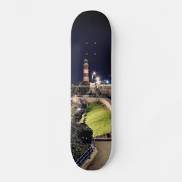 Smeaton's toren van 's nachts skateboard