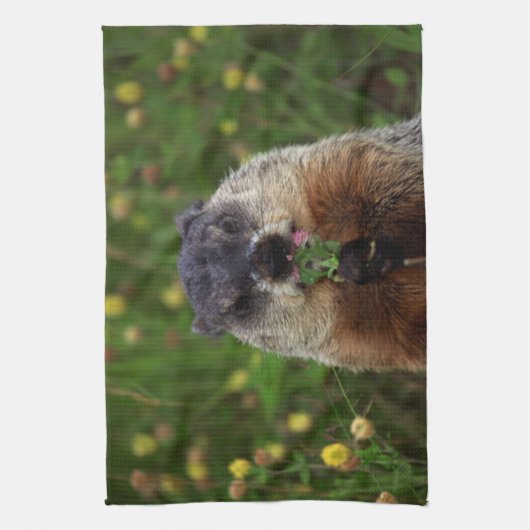 Smelling Spring Groundhog Theedoek (Verticaal)