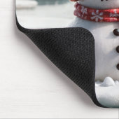 Smeltende sneeuwman op ijsschots met hulp teken muismat (Hoek)