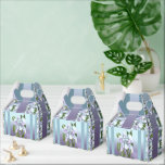 Smeraldo Flower Favor Box Bedankdoosjes<br><div class="desc">DE BLOEM van mijn Paarse Wereld : de mythische Smeraldo Bloem (met zijn zeer bijzondere bladeren... ) Volgens een oude Italiaanse legende symboliseert deze denkbeeldige bloem een onbeantwoorde liefde uit angst om afgewezen te worden. Het is het onderwerp van een lied van mijn favoriete K-pop-groep : zij gebruiken deze bloem...</div>