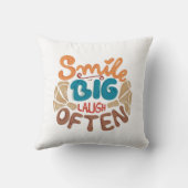 Smile Big Laugh Often Kussen (Achterkant)