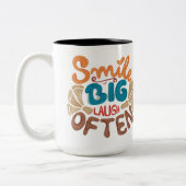 Smile Big Laugh Often Tweekleurige Koffiemok (Links)
