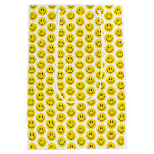 Smile Emoji Gelukkig Geel Zwart Wit Kleurrijk Fun Medium Cadeauzakje (Achterkant)