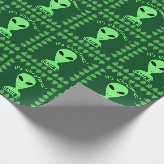 Smile It's Christmas Happy Alien LGM Geek Humor Cadeaupapier (Hoek)