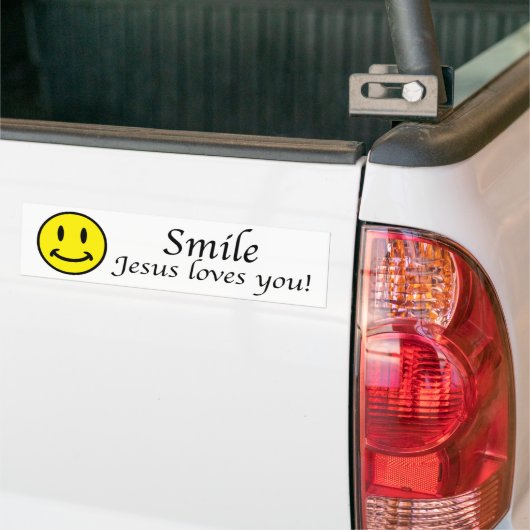 Smile, Jezus houdt van je bumper sticker (Op Truck)