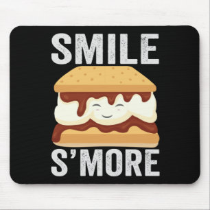 Smile S'more Funny Outdoors Camping Lovers Gift Muismat