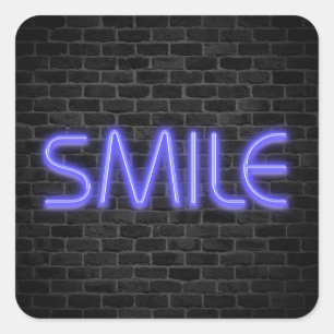 SMILE tekst in neonverlichting op baksteen Vierkante Sticker
