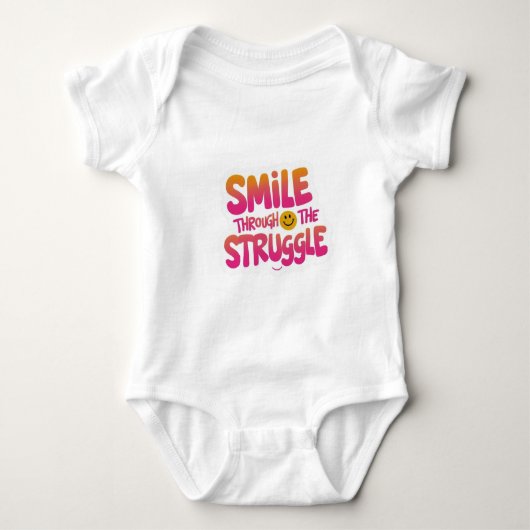 Smile Through the Struggle T-Shirt - Inspirerend (Voorkant)