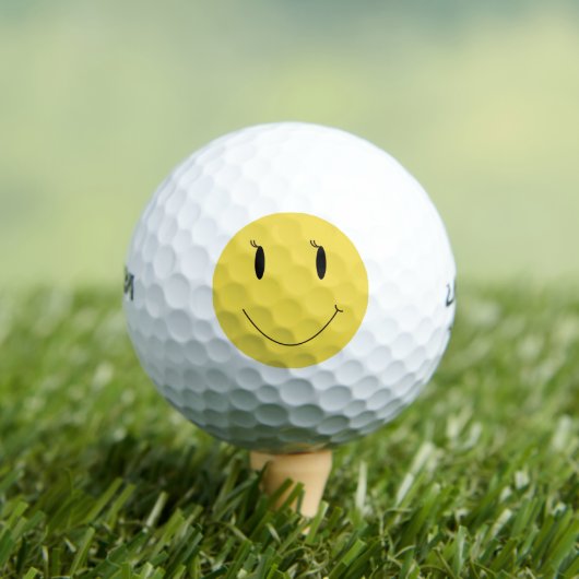 Smile Yellow face 006 Golfballen (Insitu Shirt)