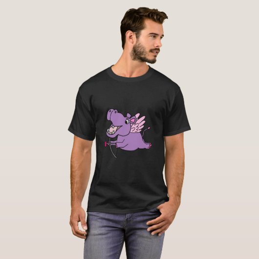 Smilemoretes die Hippo Cupid vliegen met Love Arro T-shirt (Voorkant volledig)