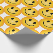 Smiley Happy Face Emoji Gedrukt Cadeaupapier (Hoek)