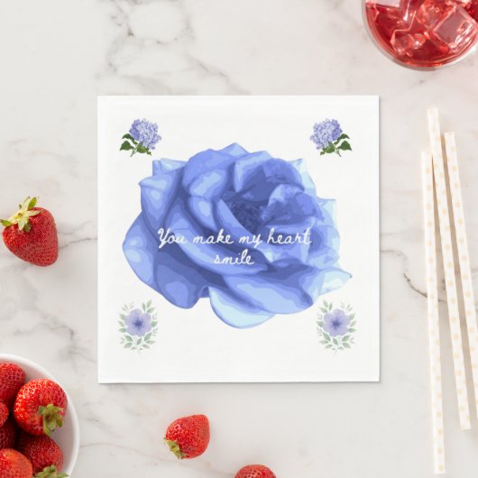 Smiling heart servet (Insitu)