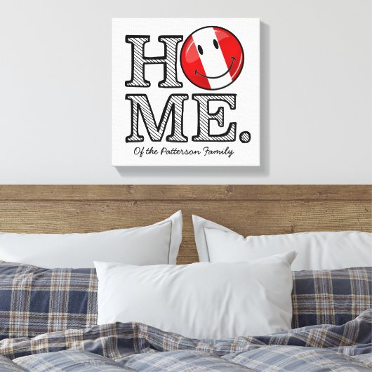 Smiling Peruvian Flag | House Warmer Canvas Afdruk (Insitu (Slaapkamer))