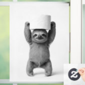 Smiling Sloth Triumphantly Lifts Toilet Paper Roll Raamsticker (Huis)