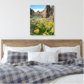 Smith Rock State Park in de lente Canvas Afdruk (Insitu (Slaapkamer))