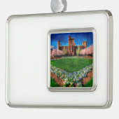 Smithsonian Castle Garden Cherry Blossom Verzilverd Omlijst Ornament (Links)